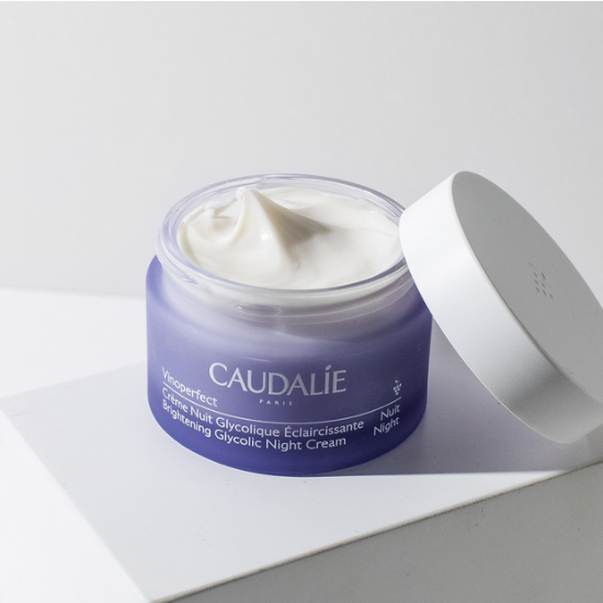 Εικόνα της CAUDALIE VINOPERFECT GLYCOLIC NIGHT CREAM 50ML  Caudalie Vinoperfect Dark Spot Correcting Glycolic Night Cream Κρέμα Νυχτός Χωρίς Άρωμα, 50ml