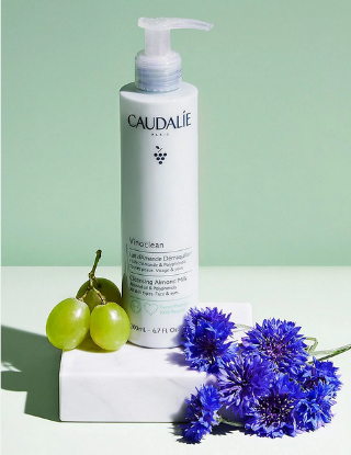 Εικόνα της CAUDALIE VINOCLEAN CLEANSING ALMOND MILK 400ML